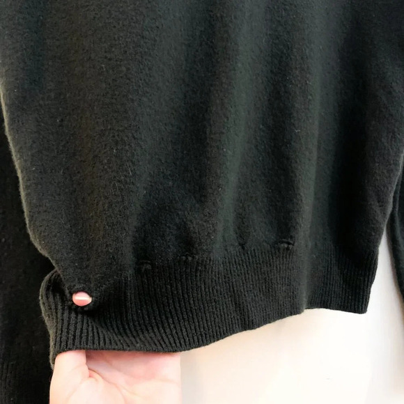 A.P.C. 100% Merino Wool Knit Crew Neck Green Distressed Crew Neck Sweater FLAWED - Picture 7 of 15